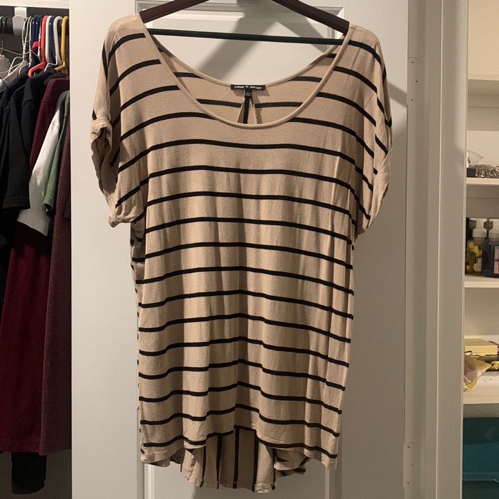 Cable & Gauge flowy shirt